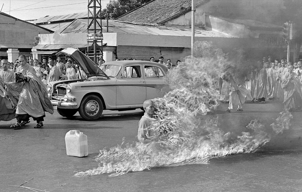 A Buddhist monk burns himself alive.